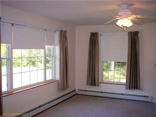 15 Vaughan Ct, Waterville, ME 04901