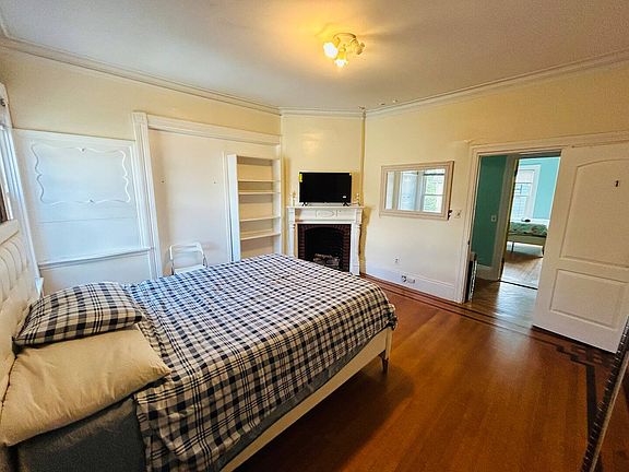 3rd image of 24 Ringgold St #21