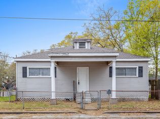 311 S Crocker St, Sulphur, LA 70663
