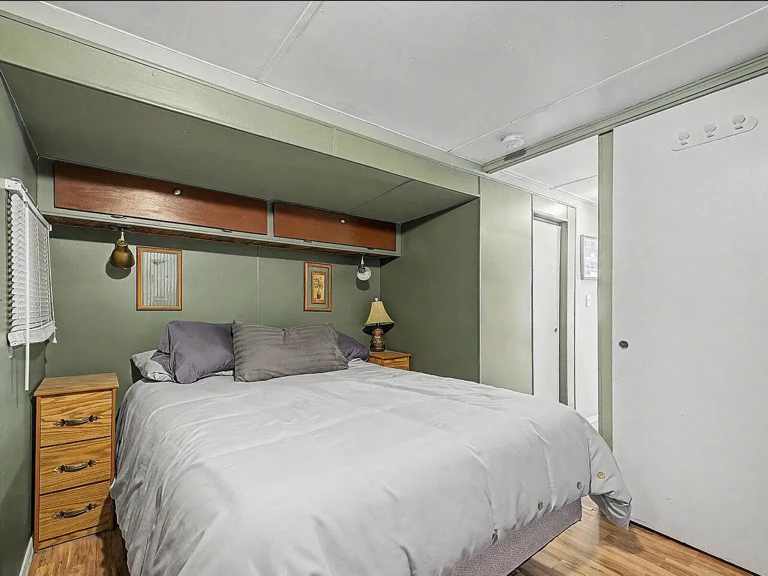 2 bed, 450 sqft, $795 — Photo 3