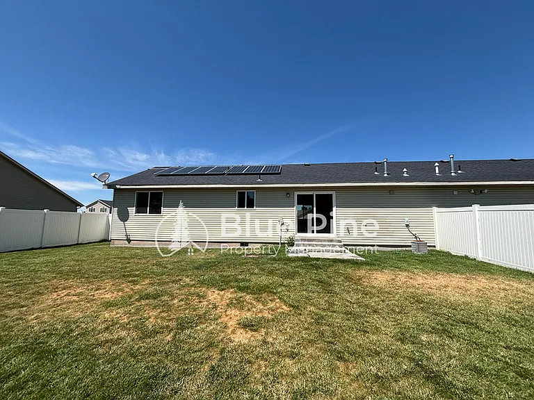 3920 E Deloy Dr — Photo 20