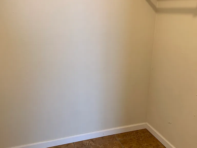 624 W San Juan St — Photo 8