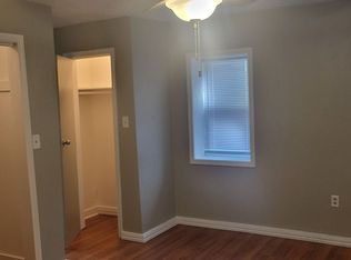 1813 Oak St, Omaha, NE 68108