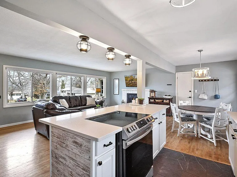 11301 Friar Ln — Photo 11