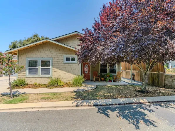 1644 Tunnel Hill Dr, Jackson, CA 95642