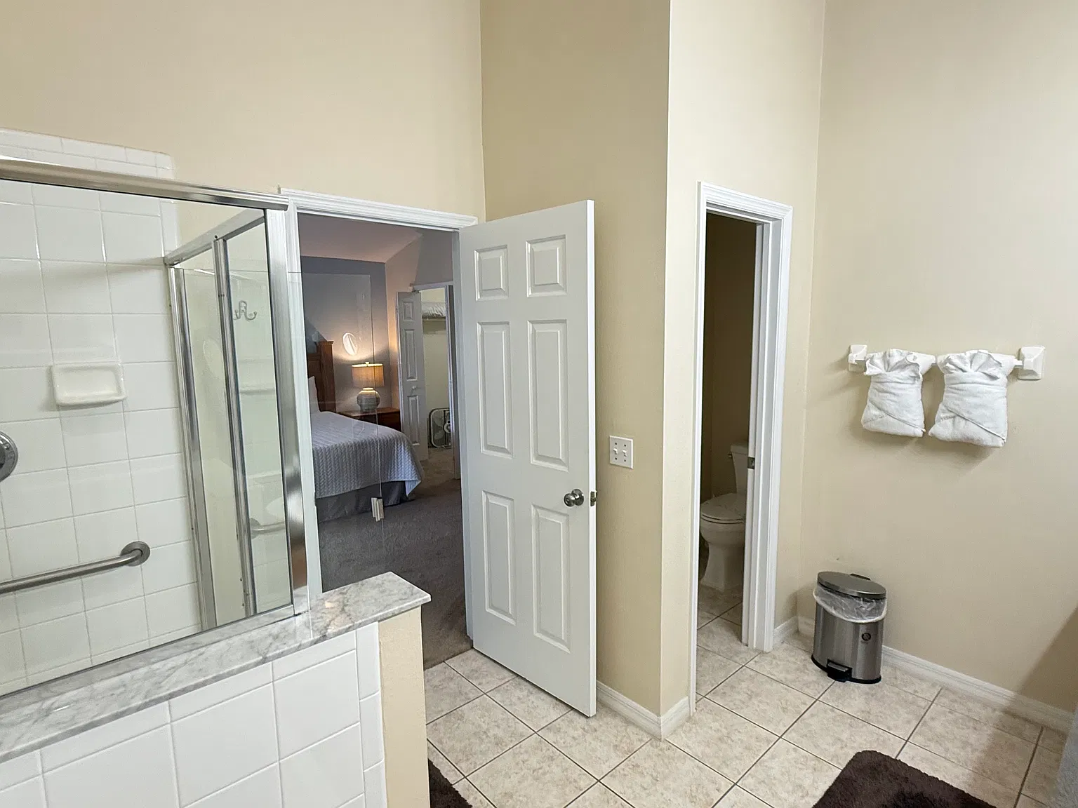 4 bed, 1995 sqft, $2,500 — Photo 3