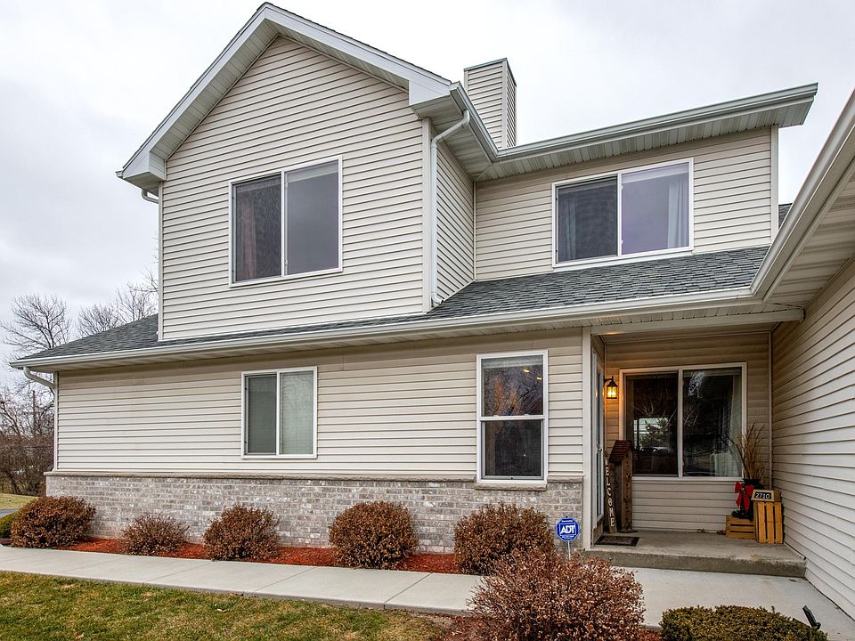 1st image of 2710 E Somers Ct #2710