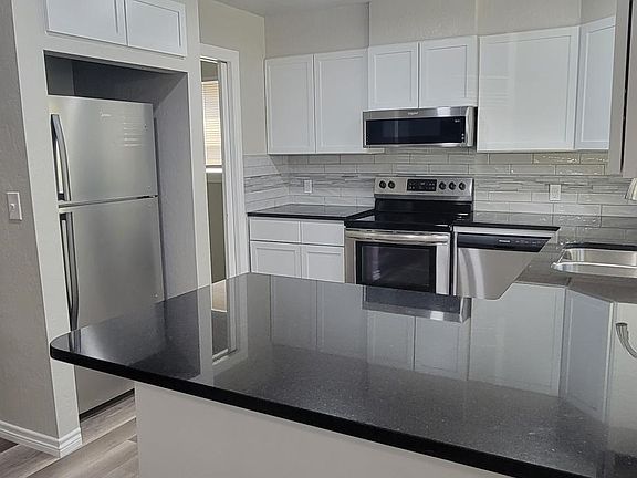 5th image of 6419 NW Compass Dr
