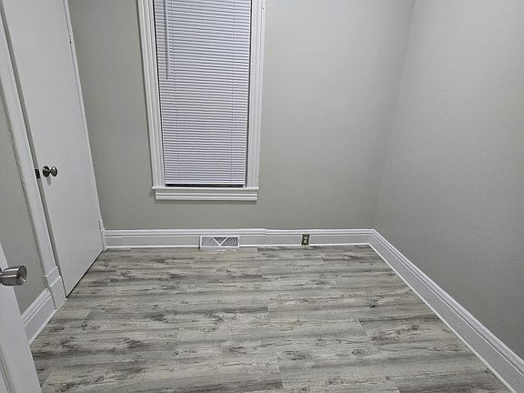 5th image of 538 Chicago St #1