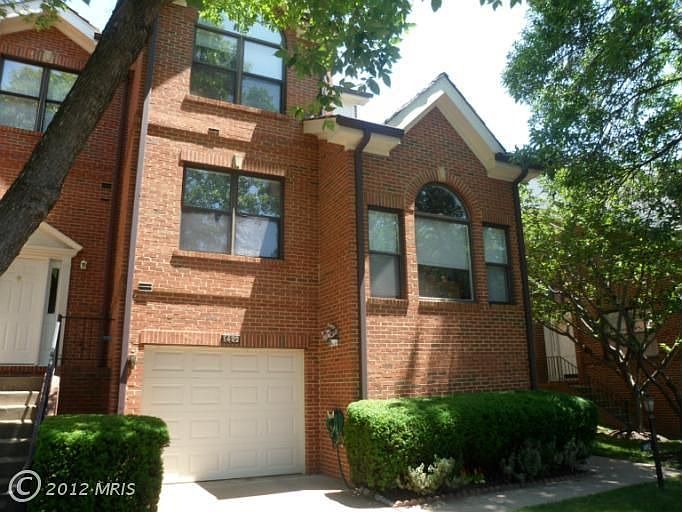 1st image of 1492 Hampton Hill Cir