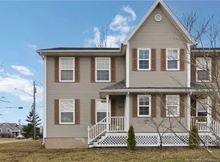 20 Algonquin Cres, Moncton, NB E1G 2C8
