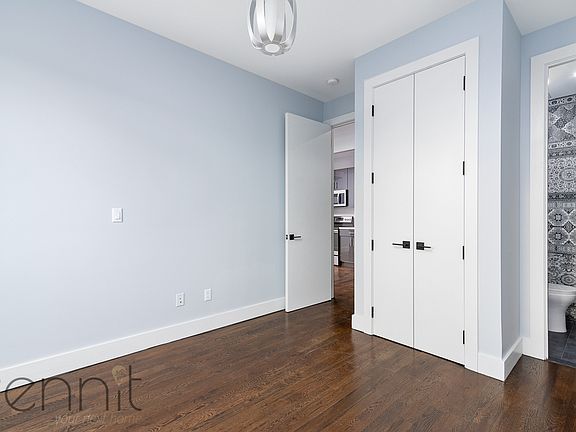 5th image of 311 Wilson Ave #4F