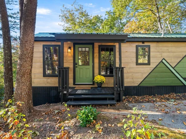 1107 Ridgefield Dr, Sevierville, TN 37876