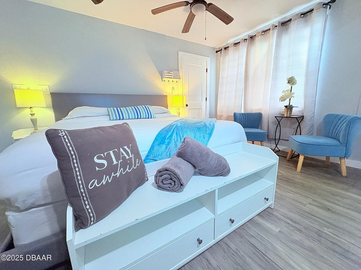 1 bed, 1.0 bath, 300 sqft, $1,900 — Photo 3