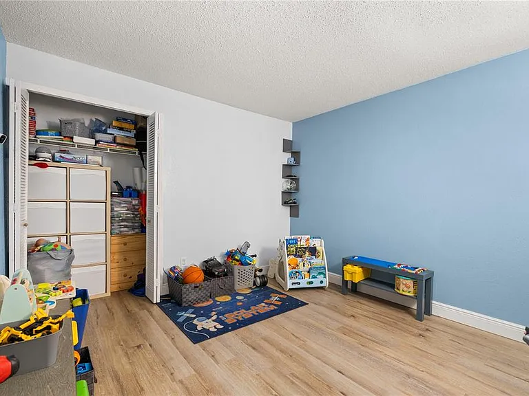 6613 Chantry St — Photo 24