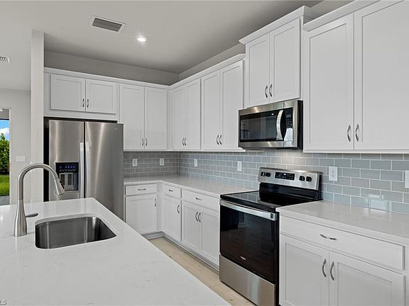 5th image of 6605 Good Life ST