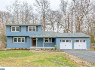 8 W Delaware Trl, Medford, NJ 08055