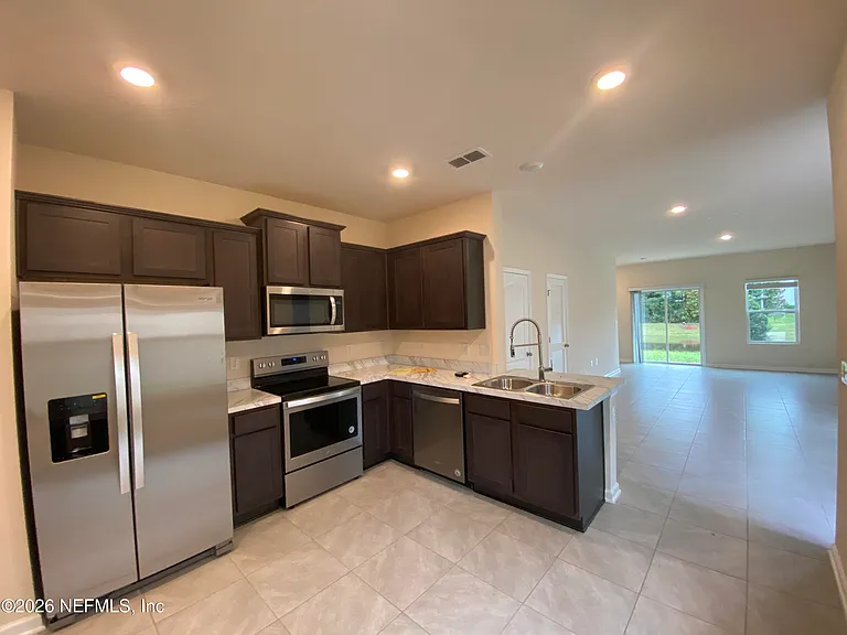7759 Legacy Trl — Photo 8