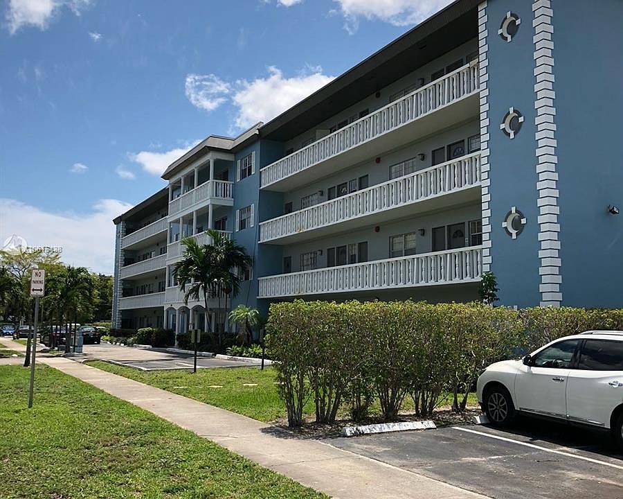 1st image of 3600 Van Buren St