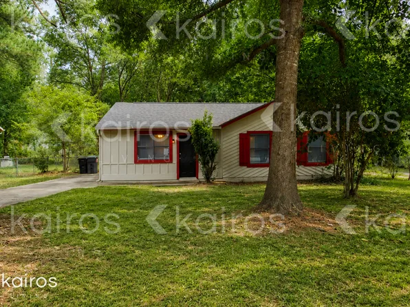 8959 Ashwood Dr, Riverdale, GA 30274