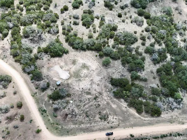 74200 SD, Rocksprings, TX 78880