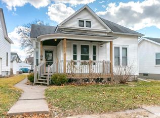 2317 Hobson Ave, Davenport, IA 52802