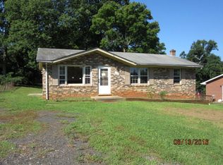 180 Roosevelt Dr, Ridgeway, VA 24148