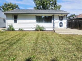 2015 Midway Dr, Rockford, IL 61103