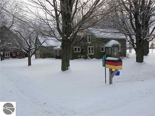1st image of 8939 Marilla Rd