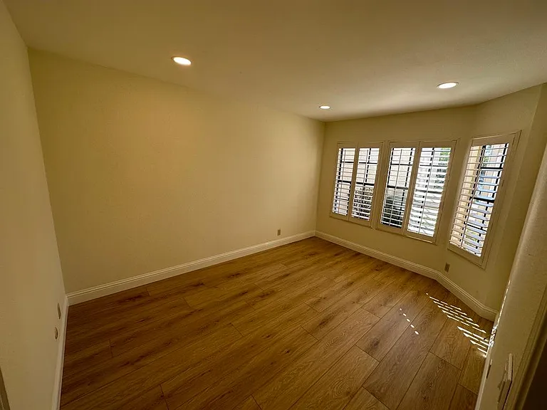 15880 Avenida Villaha #71 — Photo 28