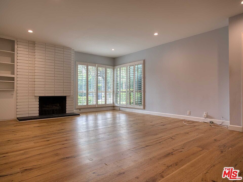1st image of 422 S Orange Grove Blvd APT 7