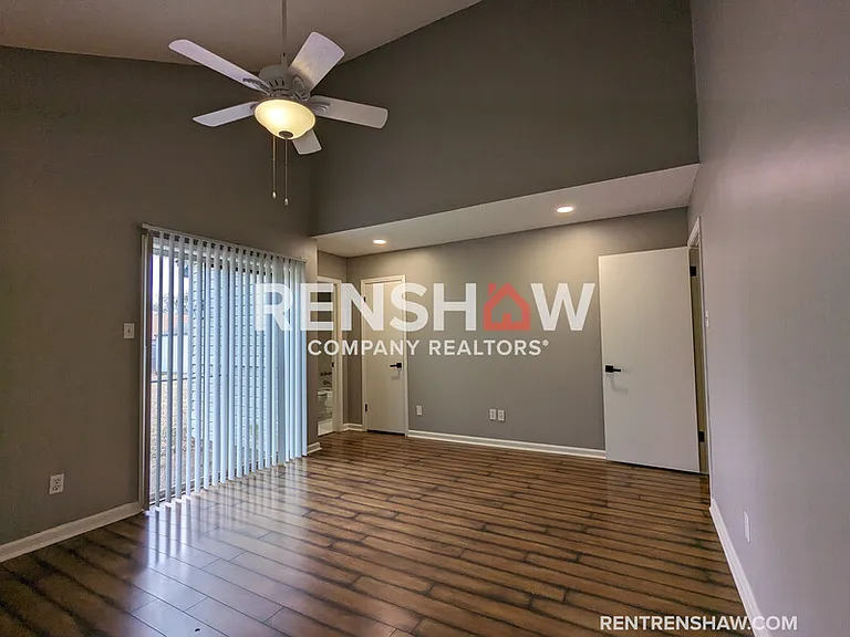 6936 Briarhill Dr — Photo 20