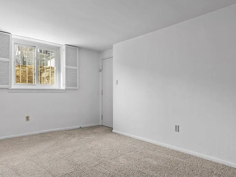6352 Aurelia St #521 — Photo 11
