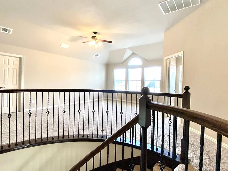 3052 Aerial Dr — Photo 16