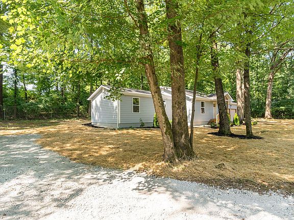5th image of 5926 Winding Ln