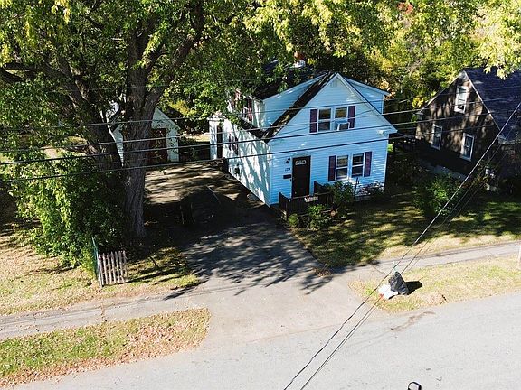 4th image of 139 Chamberlain St