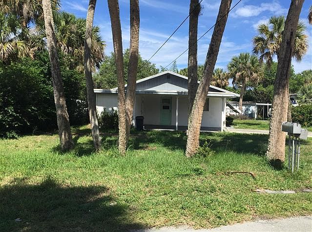 1st image of 2643 NE Palm Ave