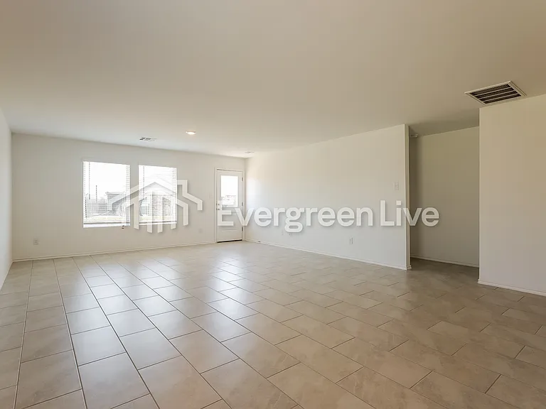 10912 SW 22nd St — Photo 5