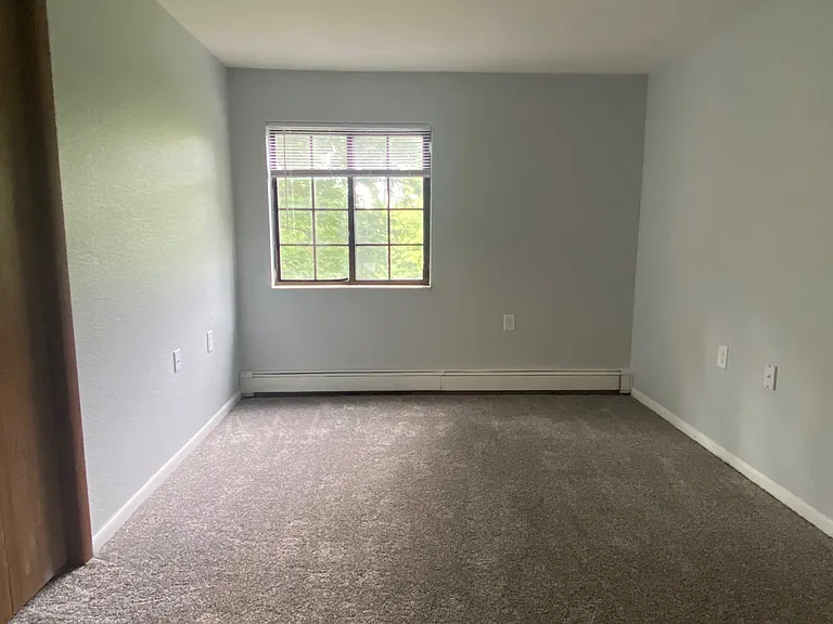 Virginia Park Meadows Apartments — Photo 40