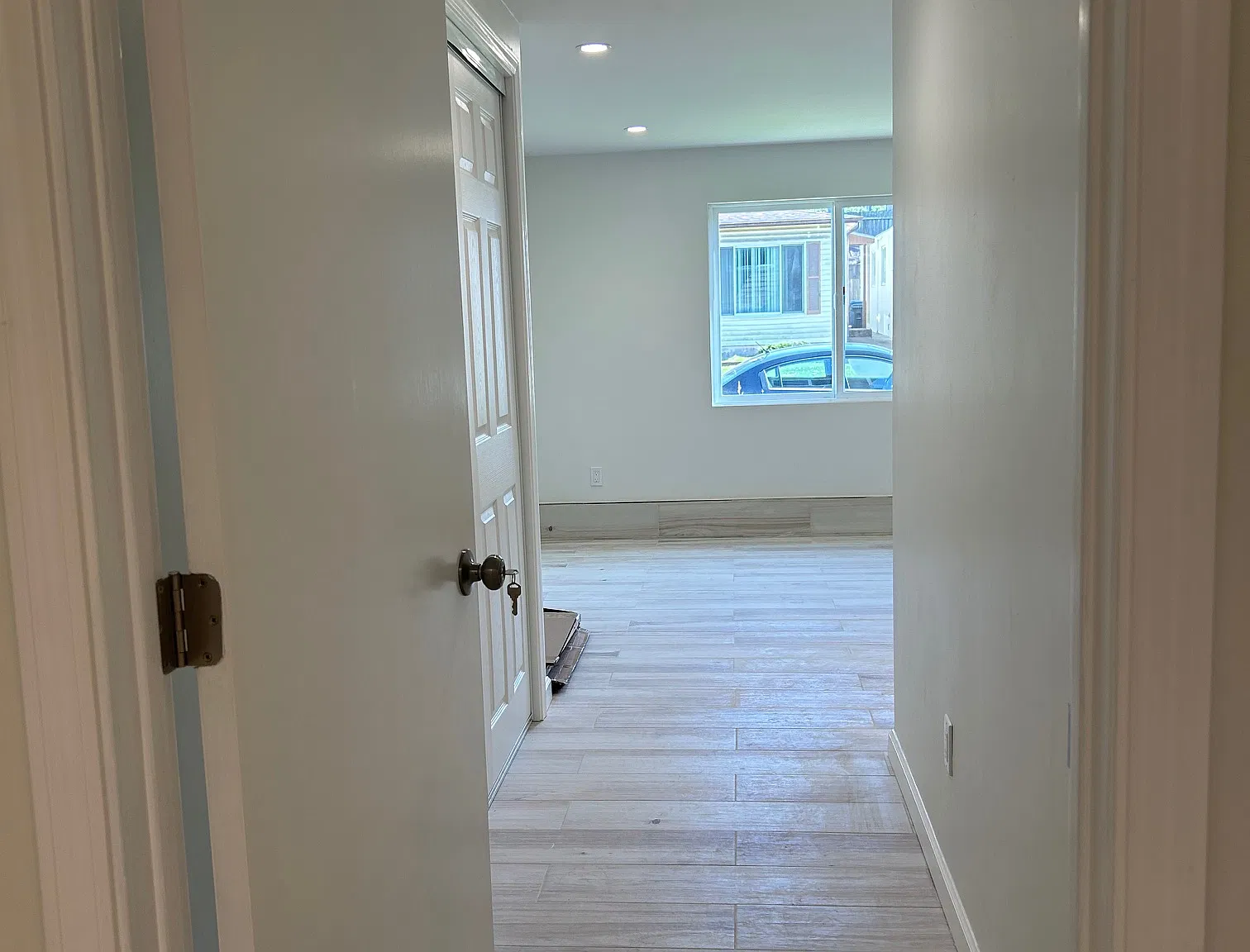 14 Shelbourne Ave — Photo 4