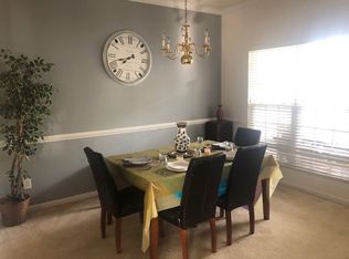 8 Suncrest Ct, Durham, NC 27703