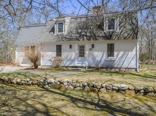 40 Flintrock Rd, Barnstable, MA 02630