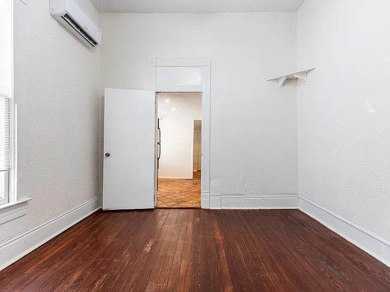 426 W Woodlawn Ave #1 — Photo 9