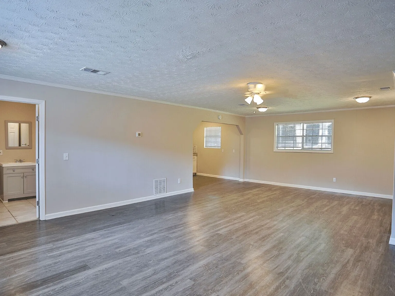 Townhomes at Pleasant Hill — Photo 3