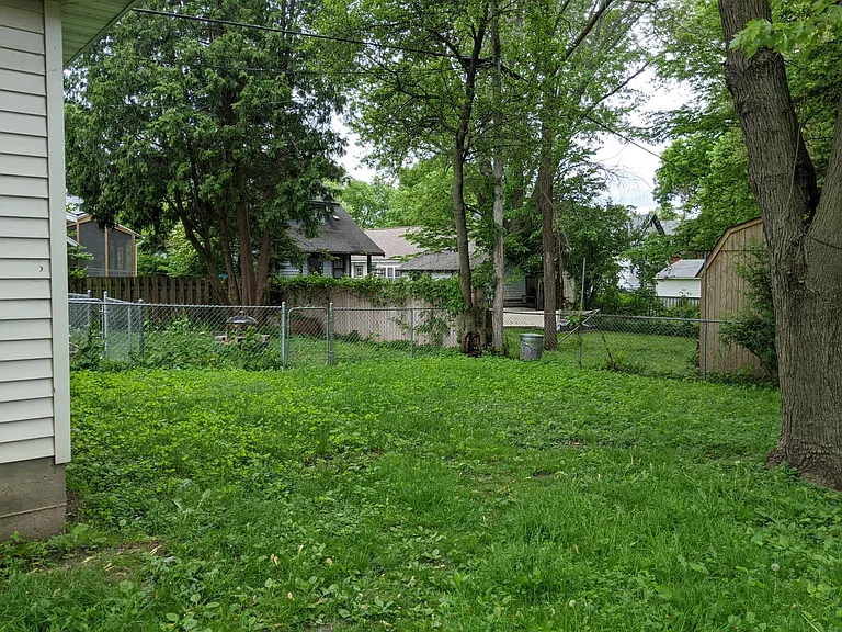 312 Dunning St #1 — Photo 14