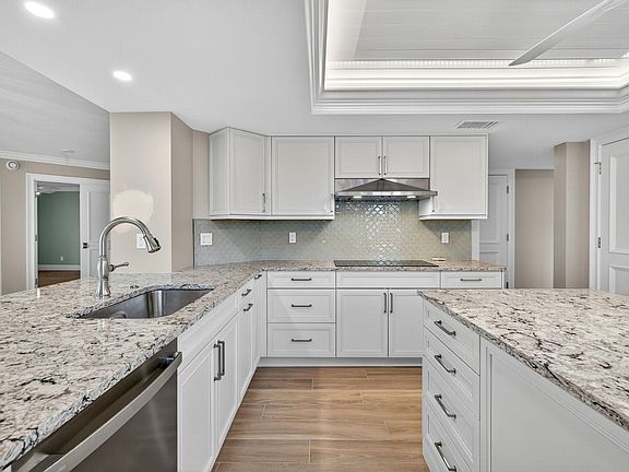 3rd image of 3145 W Gulf Dr Unit 201