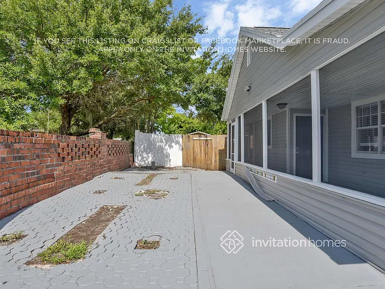 3434 Coachlight Dr — Photo 20