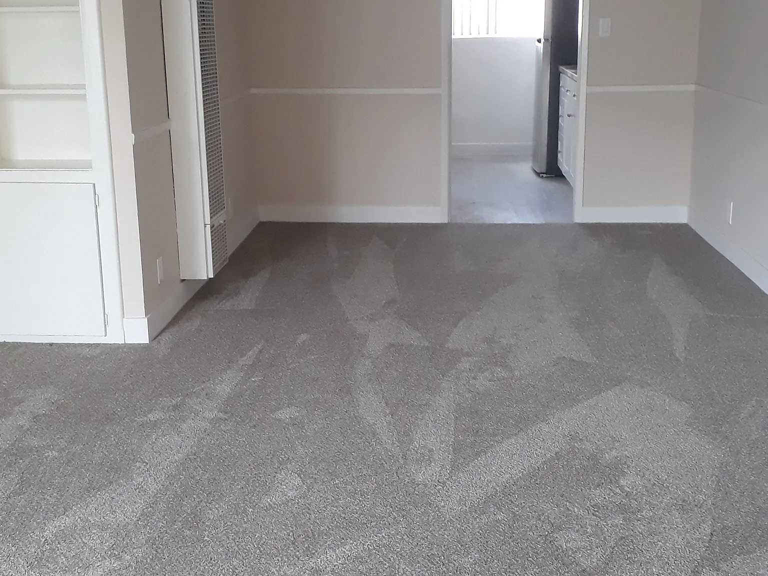 2 bed, 950 sqft, $2,450 — Photo 3