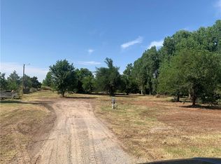 12513 Sweetwater Dr, Yukon, OK 73099