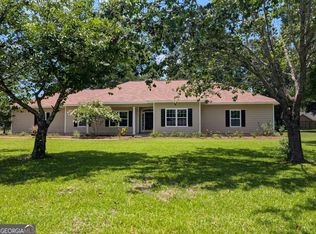 125 Pleasant Way, Jesup, GA 31545